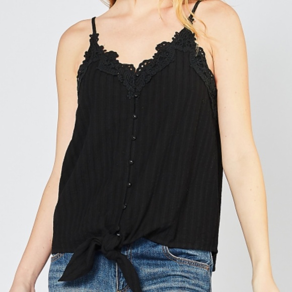 ✔️CLEARANCE! Black tie front tank with lace trim - Picture 4 of 8